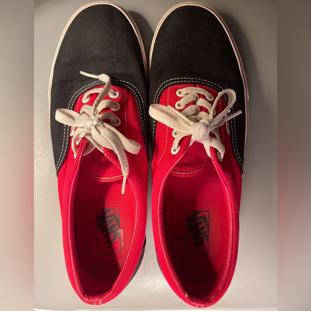 Vans Era like new 10.5 skateboarding shoes canvas